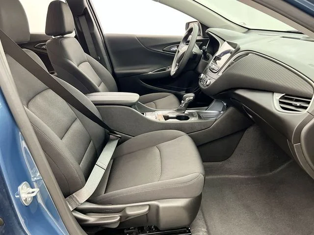 2025 Chevrolet Malibu 1LT - Photo 15