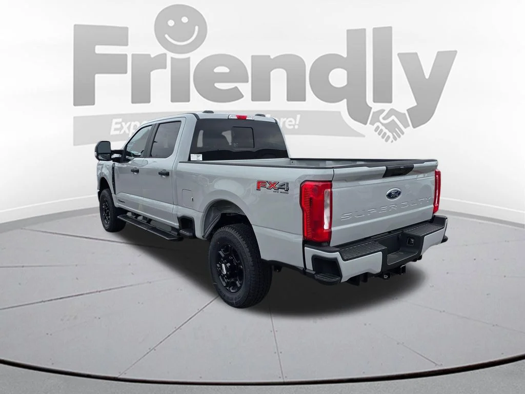 New 2026 Avalanche Ford F-350® XL image 7