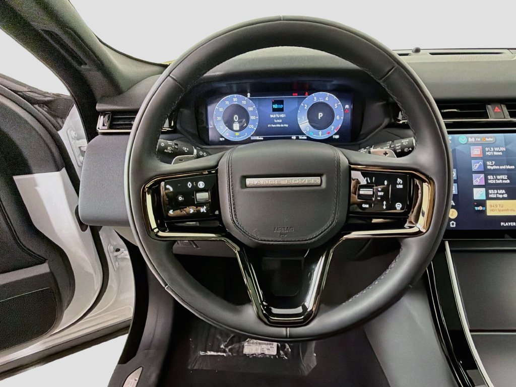 New 2026 Fuji White Land Rover S image 11