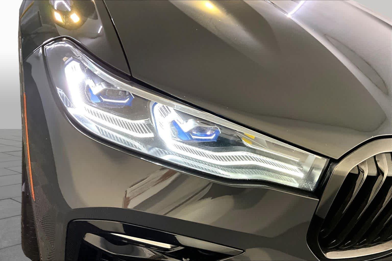 Used 2022 Dravit Grey Metallic BMW M50i image 33