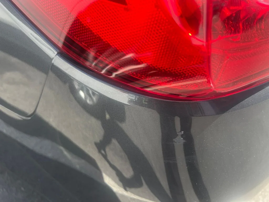 Used 2018 Gray Subaru 2.5i image 9