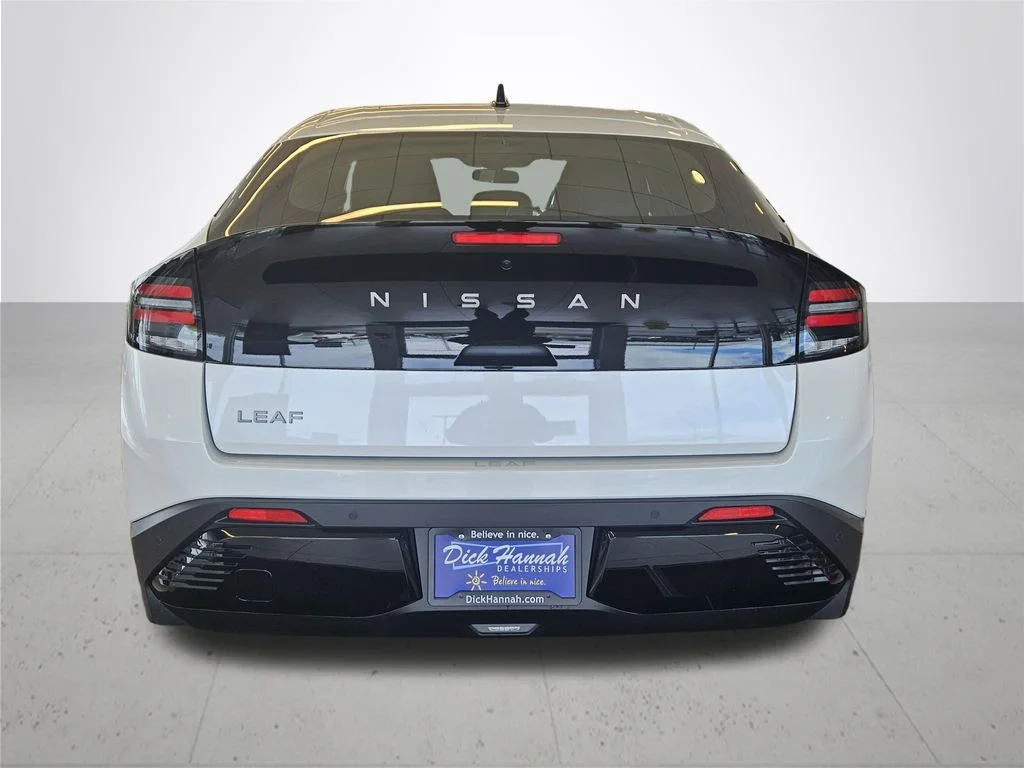 New 2026 Everest White Pearl TriCoat Nissan SV+ image 8