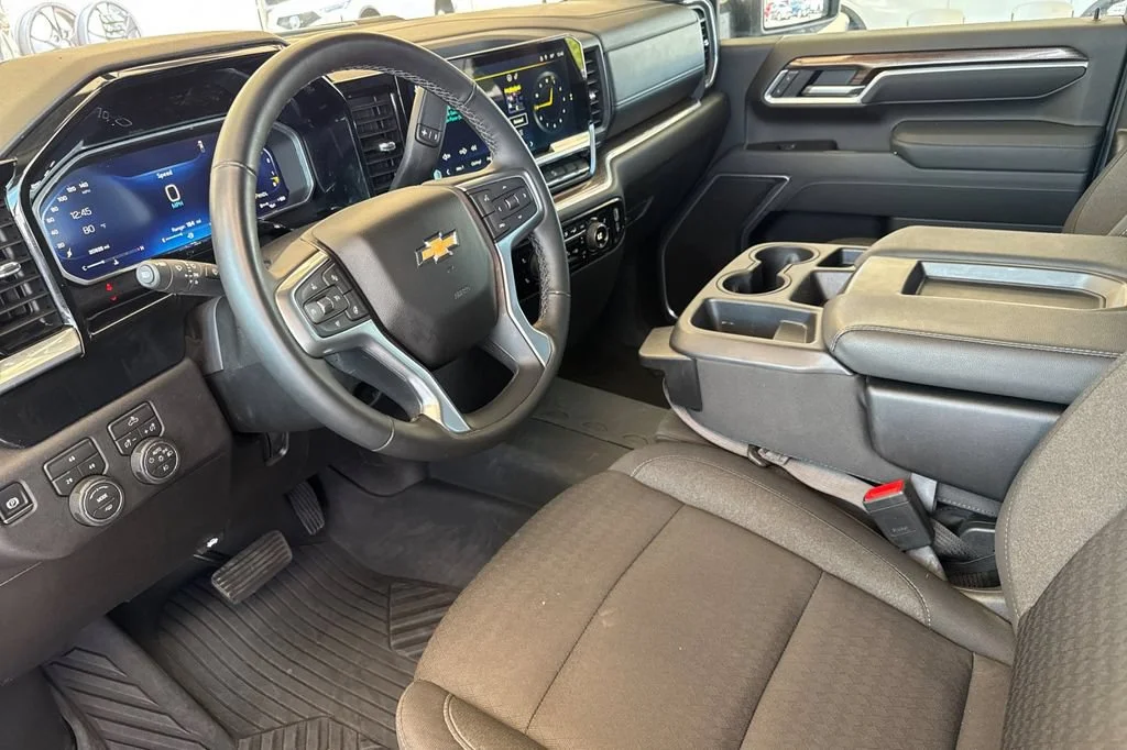 2026 Chevrolet Silverado 2500HD LT - Photo 10