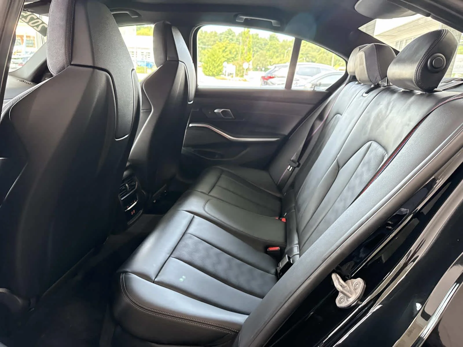 Used 2025 Black Sapphire Metallic BMW  image 13