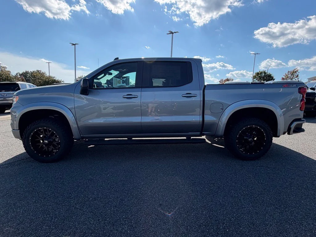 2026 Chevrolet Silverado 1500 RST - Photo 9