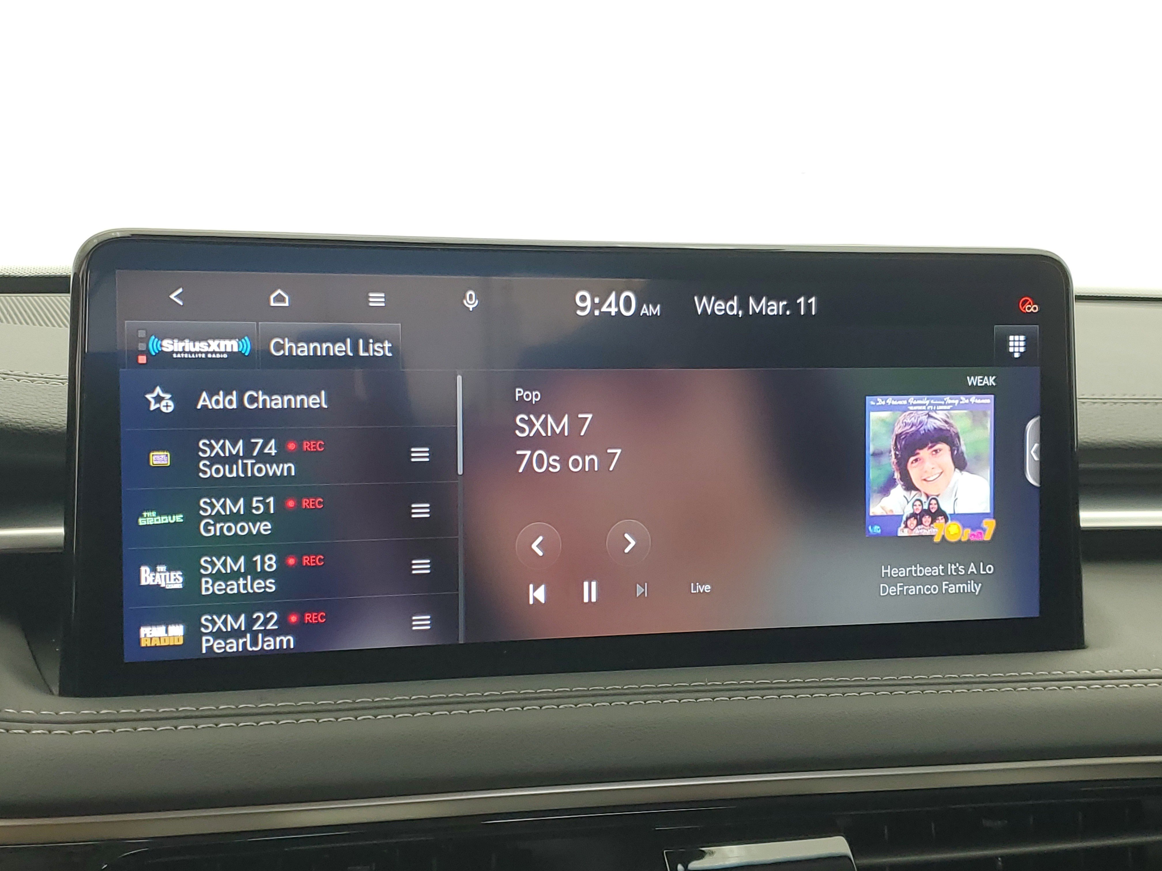 2025 GENESIS G70 Standard - Photo 26