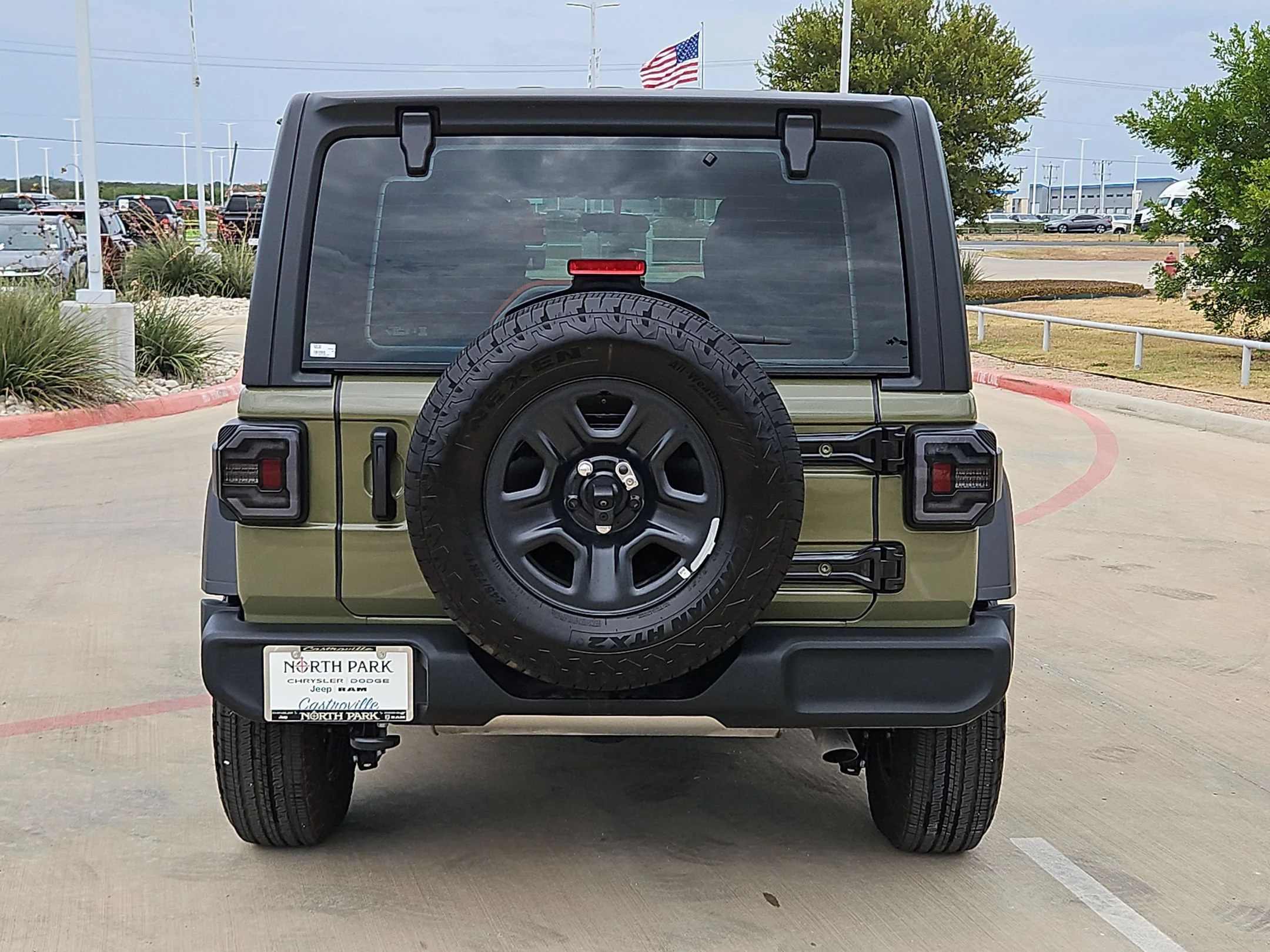 Used 2026 Green Jeep Sport image 4