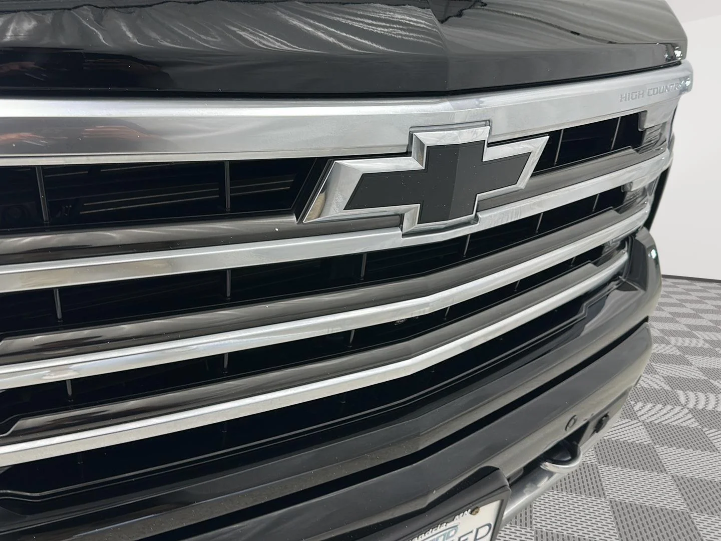 Used 2023 Black Chevrolet High Country image 31
