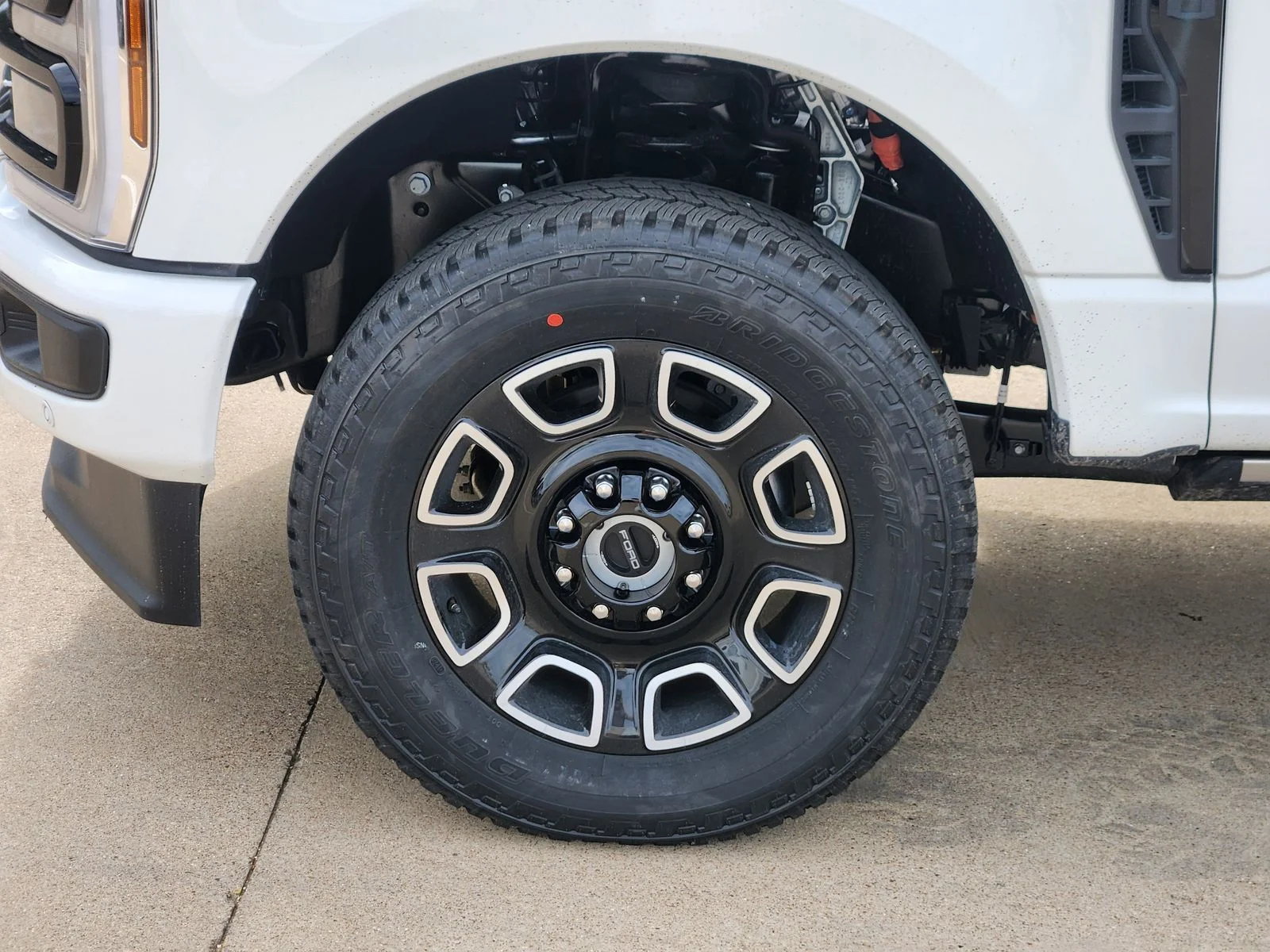 New 2026 Star White Metallic Tri-Coat Ford F-250® Platinum® image 7