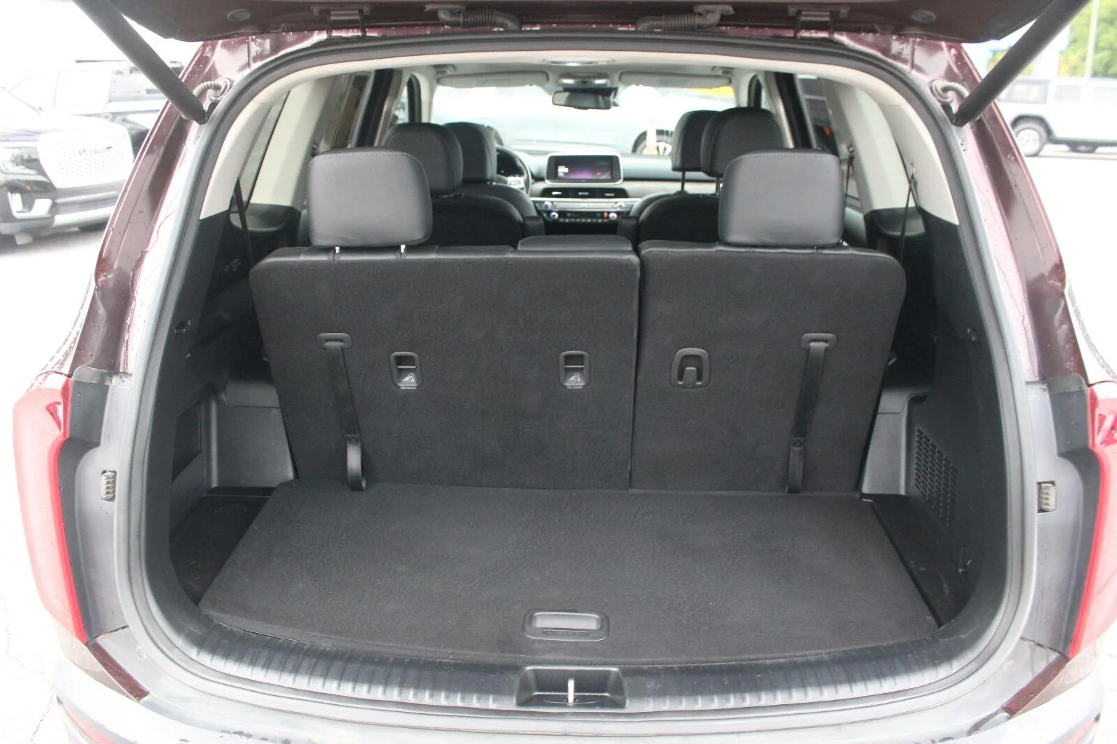 Used 2022 Sangria Kia EX image 10