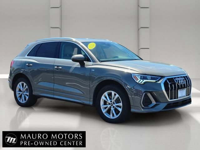 2022 Audi Q3 45 TFSI S Line Premium Plus quattro's photo