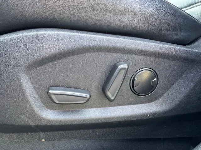 2023 Ford Edge SEL - Photo 16