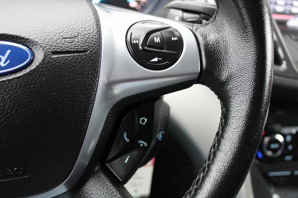 Used 2013 Tuxedo Black Ford SEL image 29