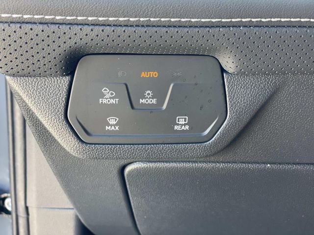 New 2026 Gray Volkswagen 2.0T SE w/Technology image 18