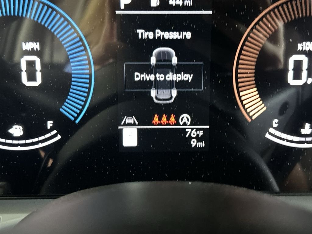 New 2026 Phantom Black Hyundai SEL AWD image 23