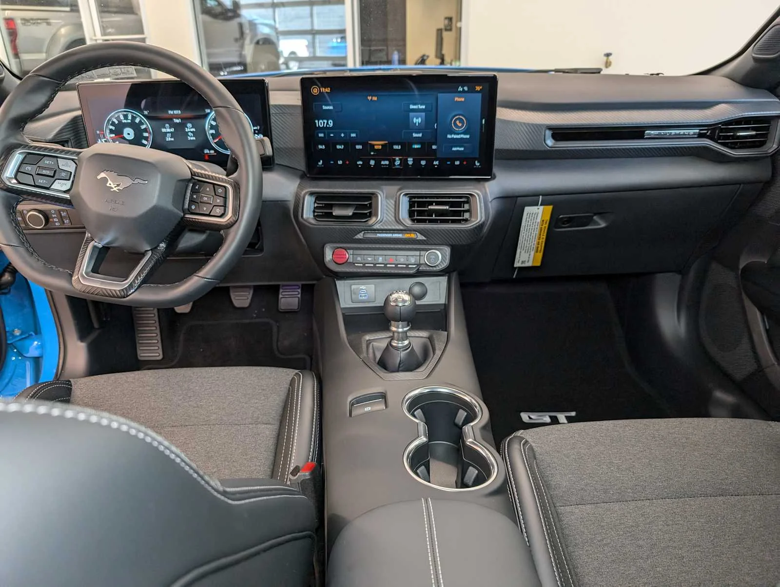 2025 Ford Mustang GT Fastback - Photo 11