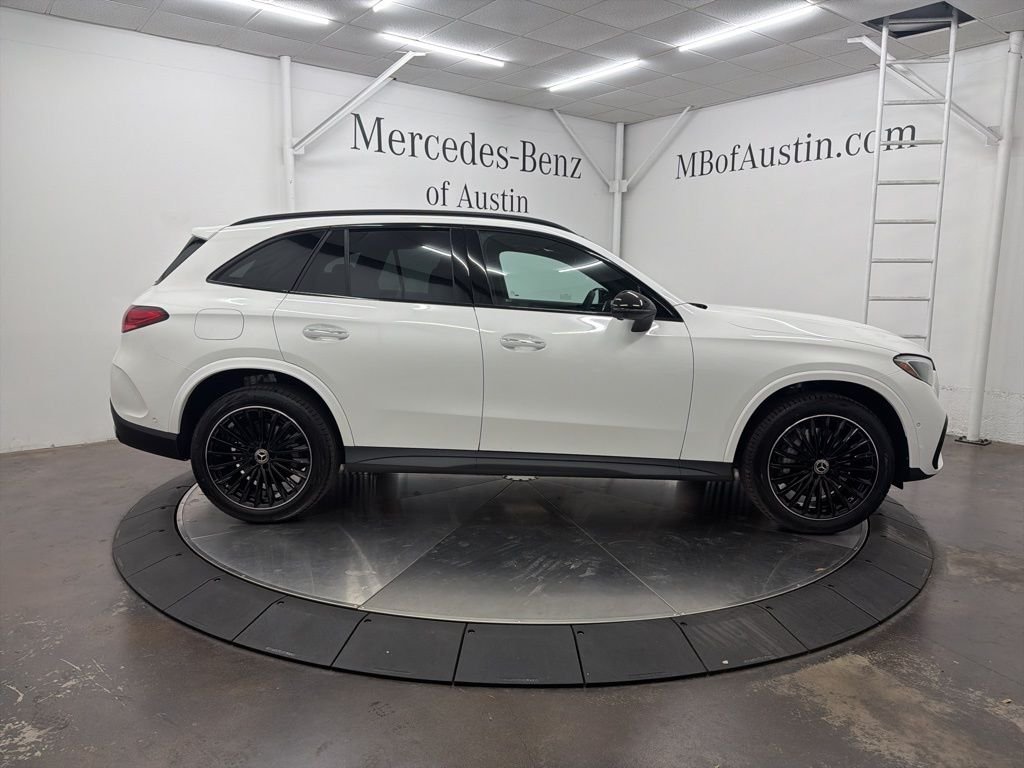 Used 2026 White Mercedes-Benz GLC 300 image 8