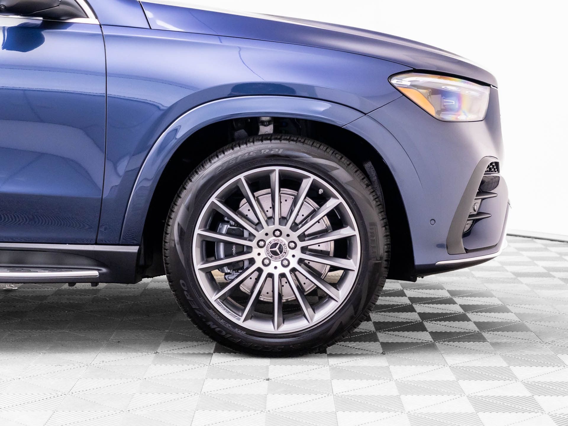 New 2026 Twilight Blue Metallic Mercedes-Benz GLE 450 image 35
