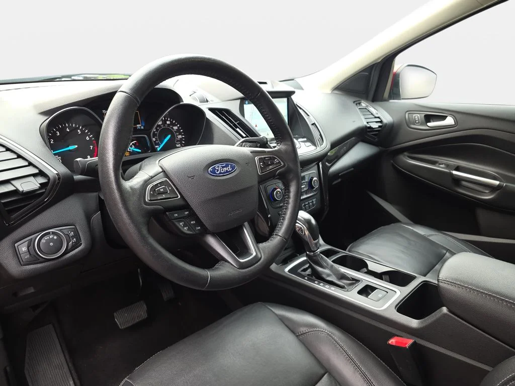 Used 2018 Red Ford Titanium image 14