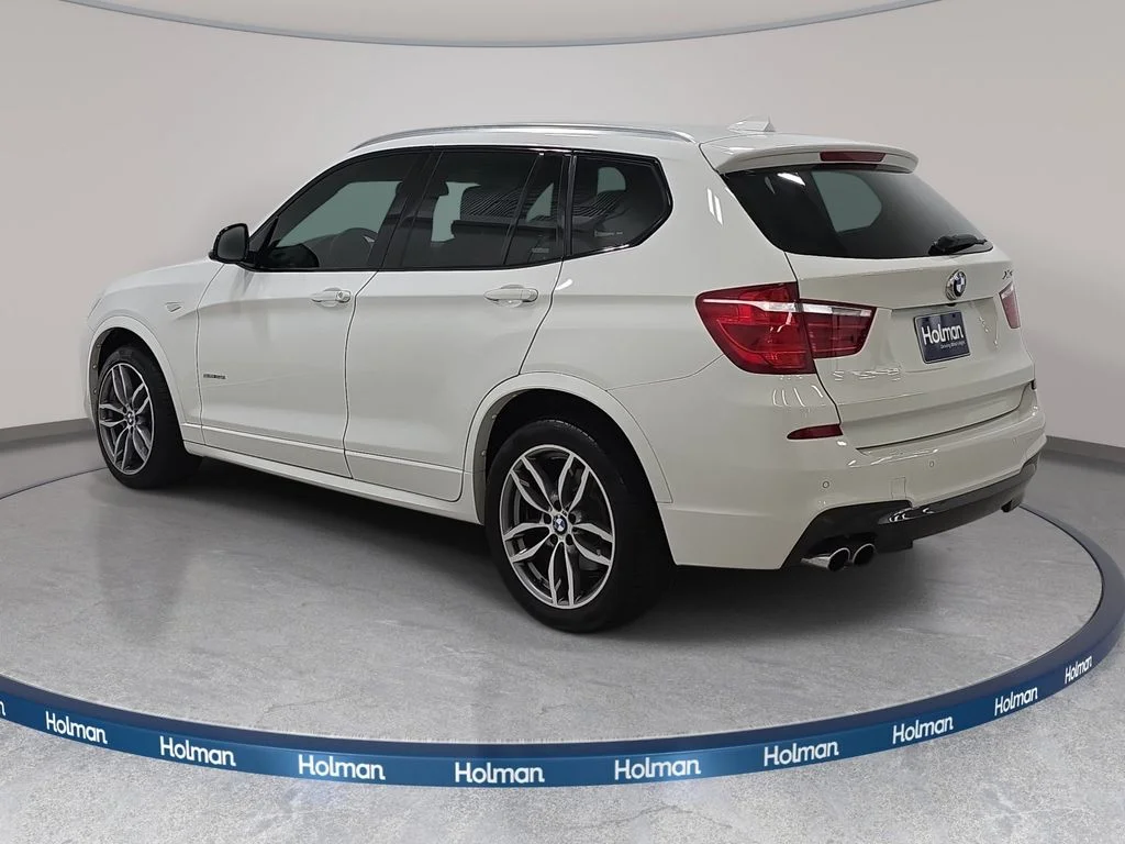 Used 2016 Mineral Silver Metallic BMW sDrive28i image 8