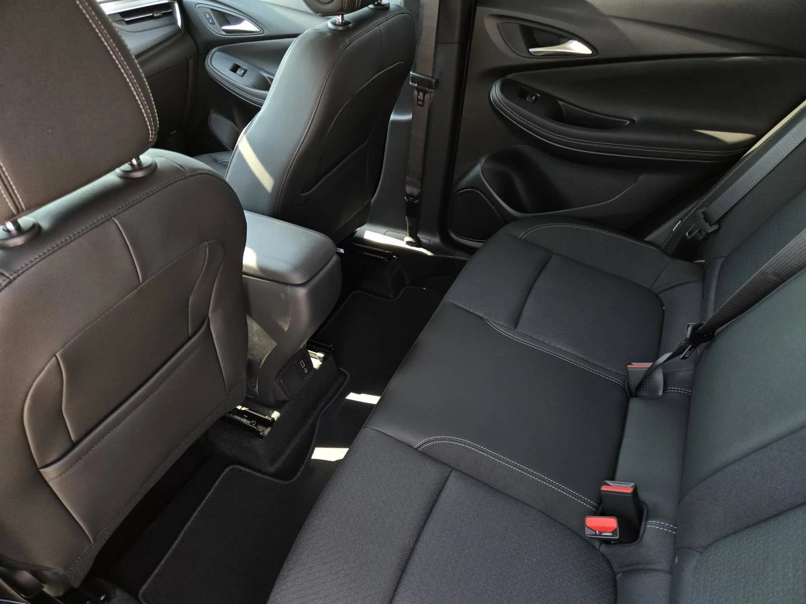 2026 Buick Encore GX Preferred - Photo 6