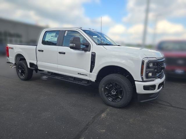 New 2026 Oxford White Ford F-250® XL image 30