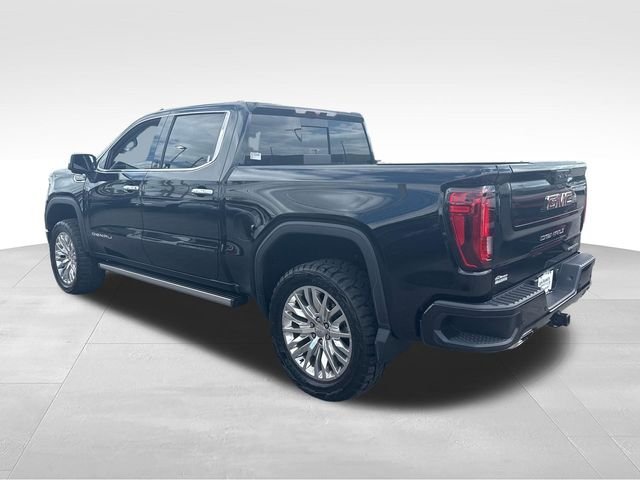 Used 2022 Black GMC Denali image 3