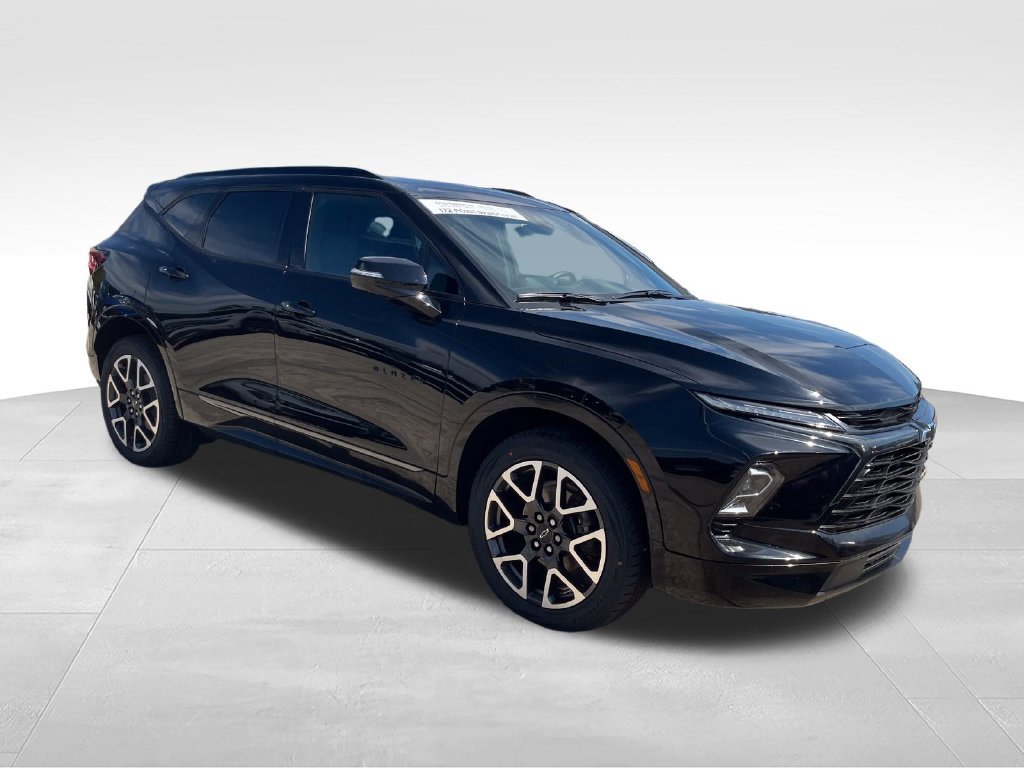 Used 2024 Black Chevrolet RS image 7