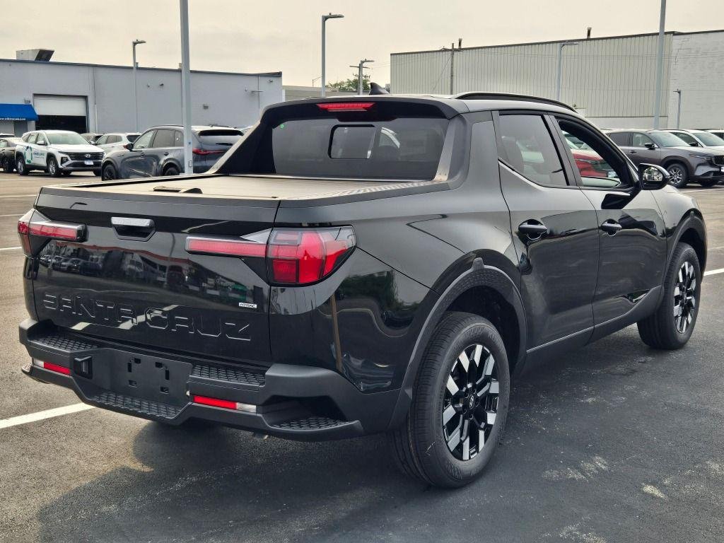 New 2026 Phantom Black Hyundai SEL Activity AWD image 10