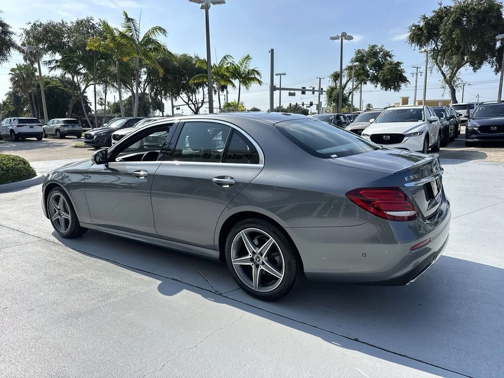 Used 2018 Selenite Gray Metallic Mercedes-Benz E 300 4MATIC® image 12