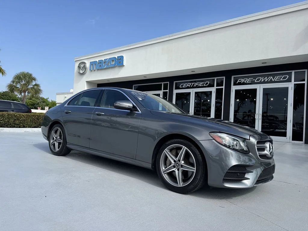 Used 2018 Selenite Gray Metallic Mercedes-Benz E 300 4MATIC® image 22