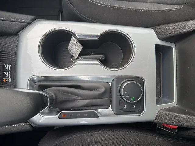 Used 2024 White Chevrolet LT image 18