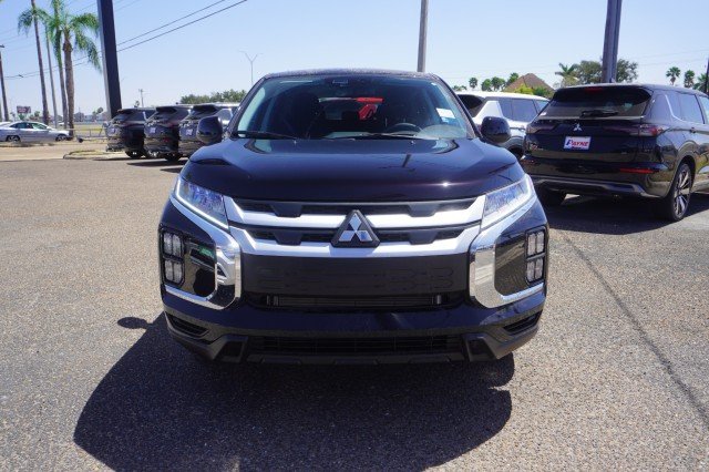 New 2026 Labrador Black Pearl Mitsubishi 2.0 ES image 2