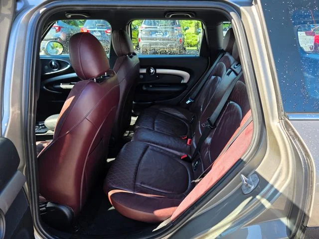 Used 2017 Silver Metallic MINI Clubman image 17