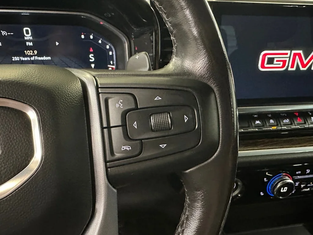 Certified Used 2022 Desert Sand Metallic GMC Elevation image 11