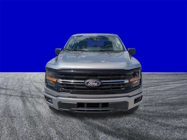 New 2026 Silver Ford XLT image 9
