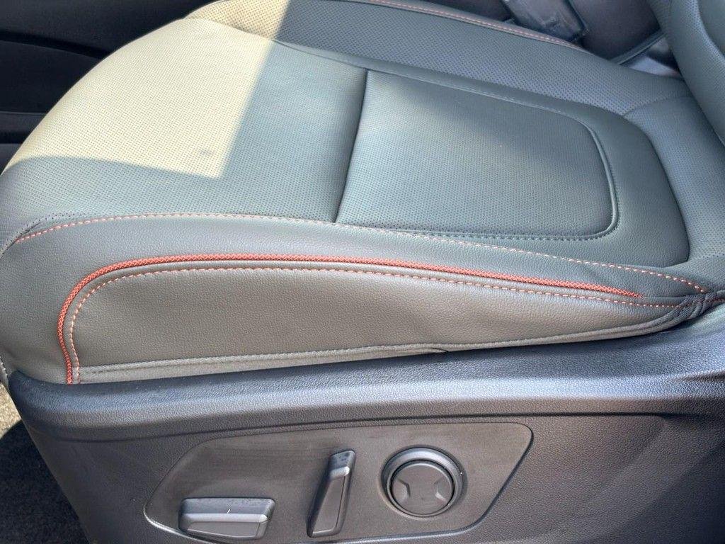 2025 Hyundai Santa Cruz Limited - Photo 20