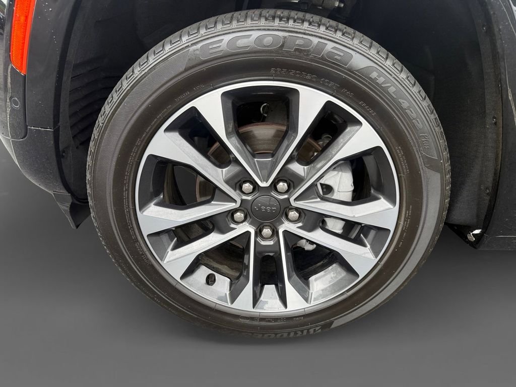 Certified Used 2023 Black Jeep Overland image 15