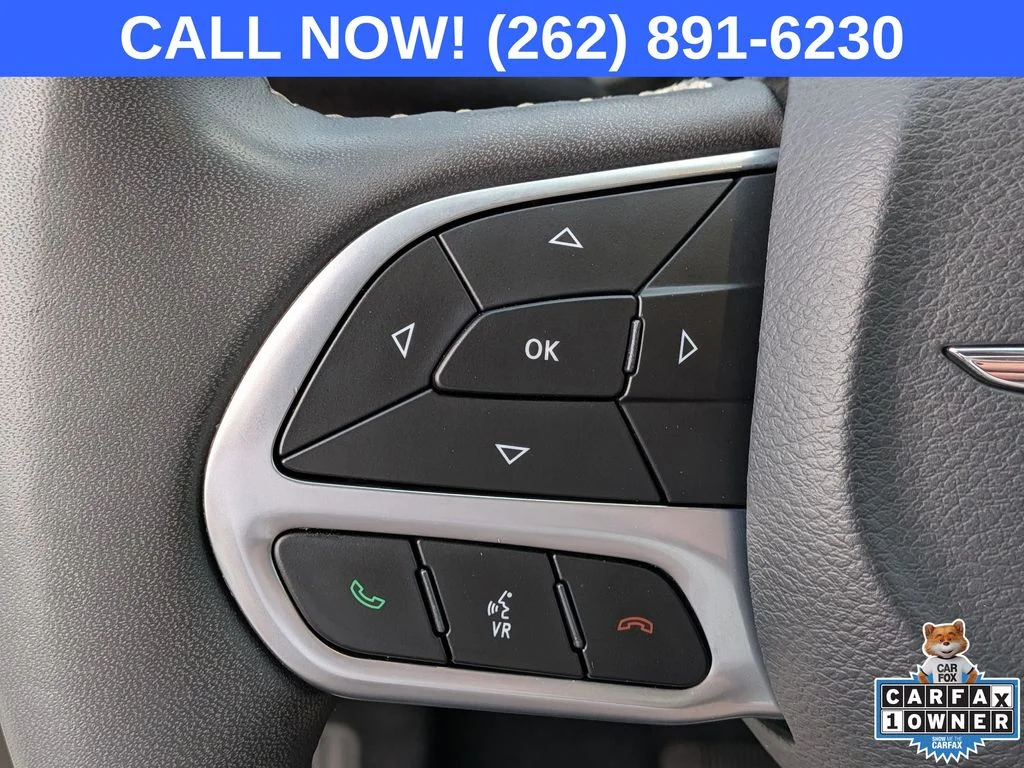 Used 2024 White Chrysler Touring L image 15