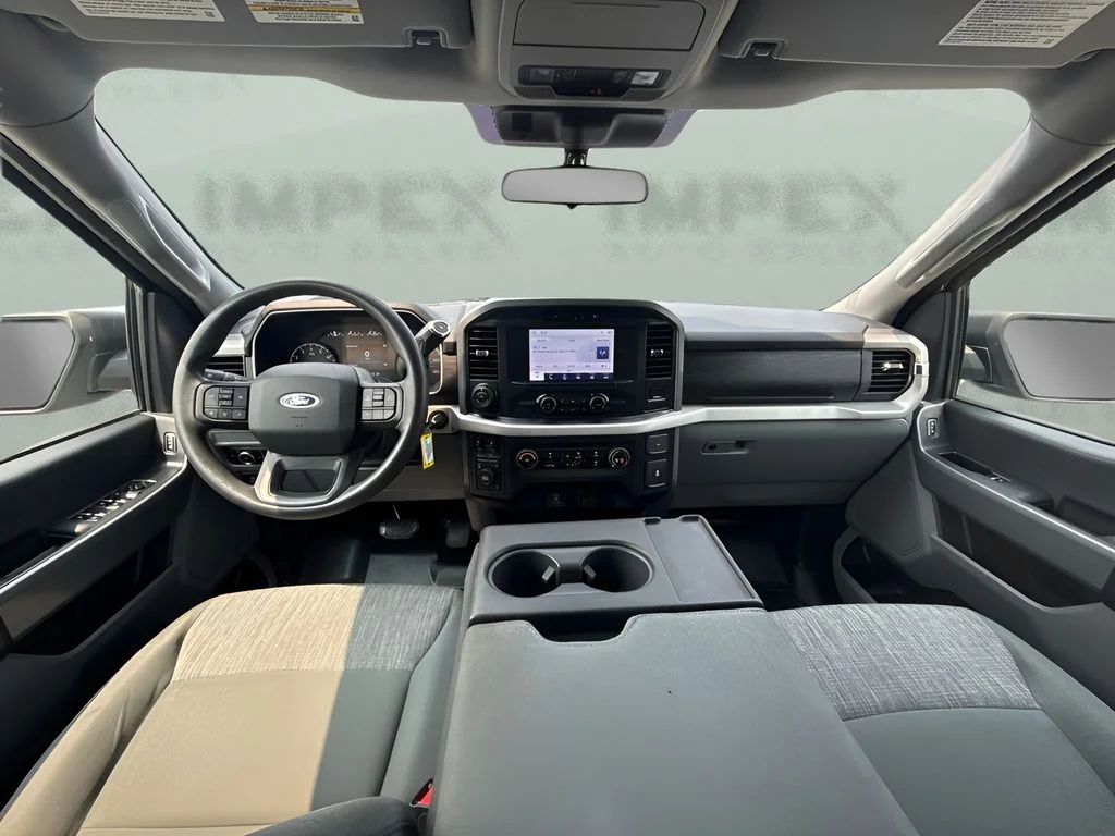 Used 2023 Silver Ford XLT image 8