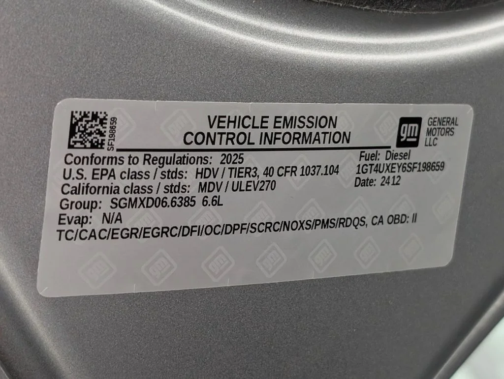Used 2025 Sterling GMC Denali Ultimate image 34