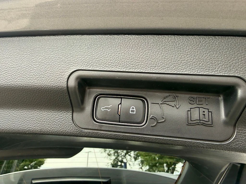 Used 2023 Carbonized Gray Metallic Ford XLT image 26