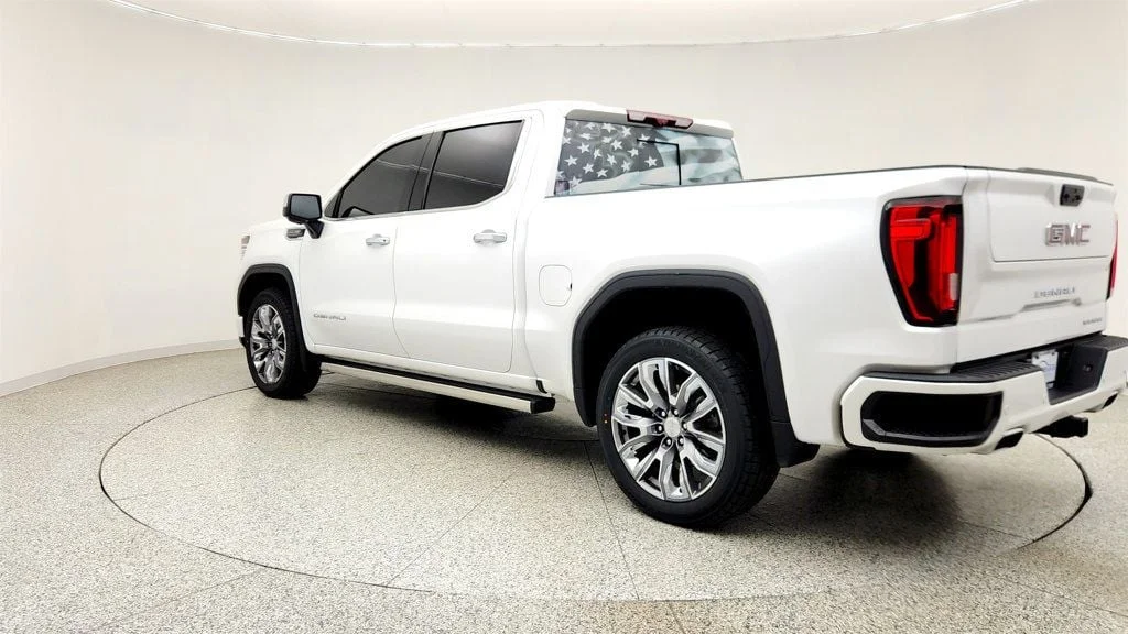 Used 2023 White Frost Tricoat GMC 4WD Crew Cab 147