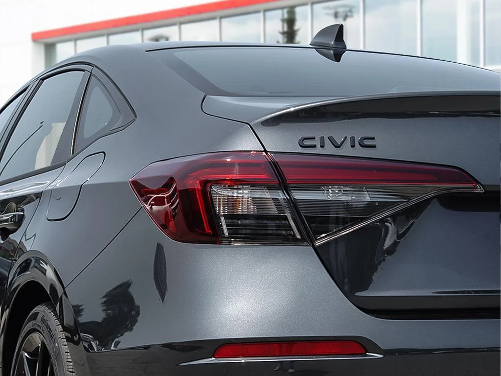 New 2026  Honda SPORT Go further. Look good doing it. image 11