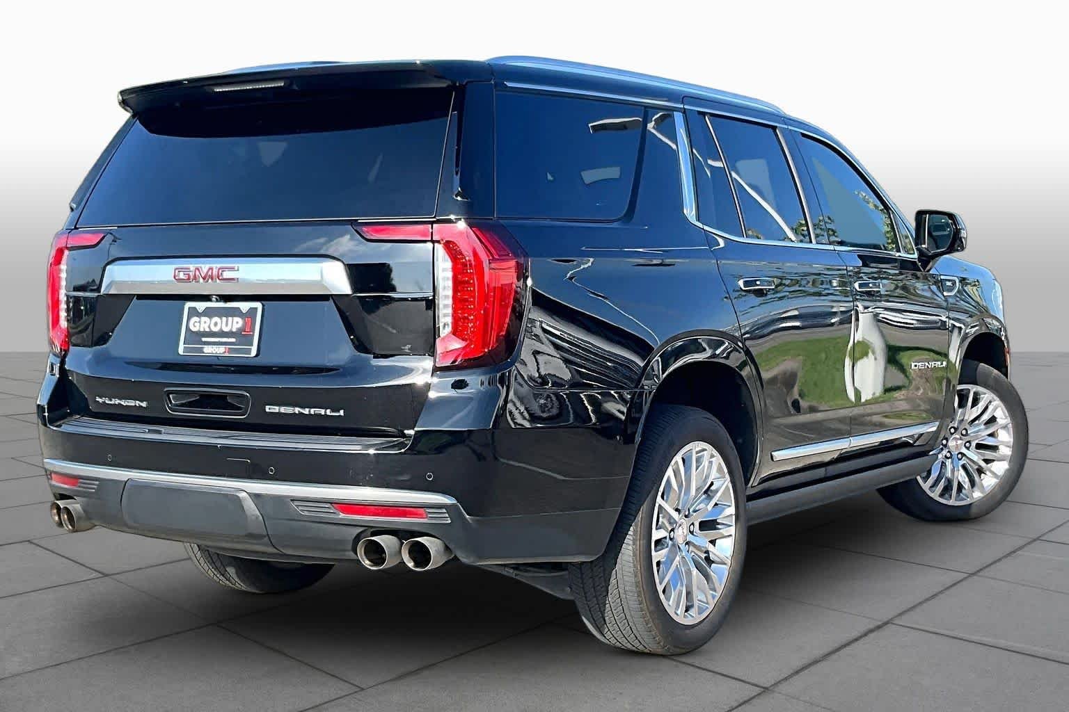 Used 2023 Onyx Black GMC Denali image 12