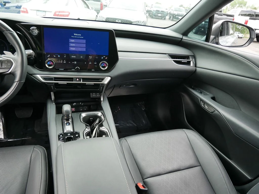 Used 2023 Silver Lexus 350h Premium Plus image 14