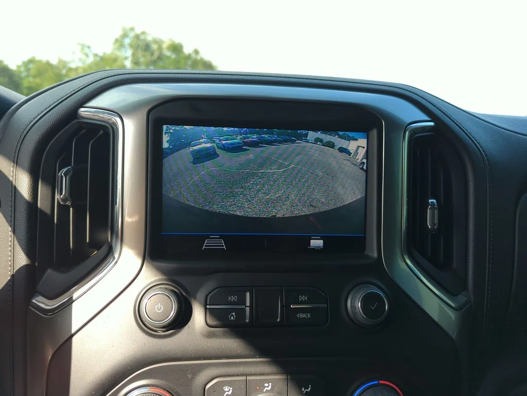 Used 2022 Gray Chevrolet LT image 26