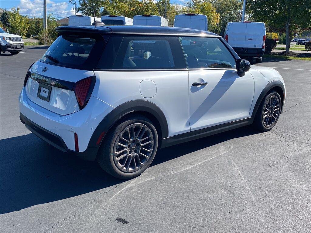 Used 2025 Nanuq White Metallic MINI Cooper S image 11