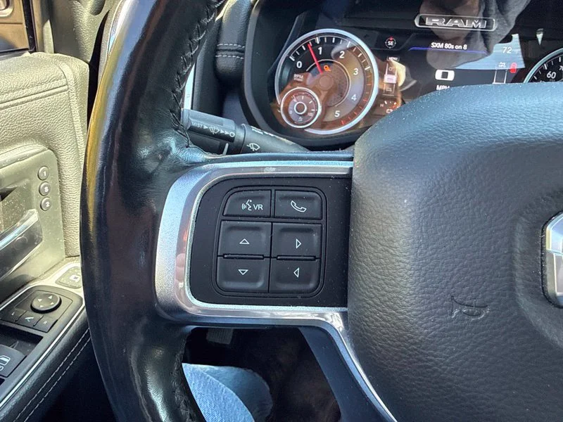 Used 2019 Black Ram Laramie image 29