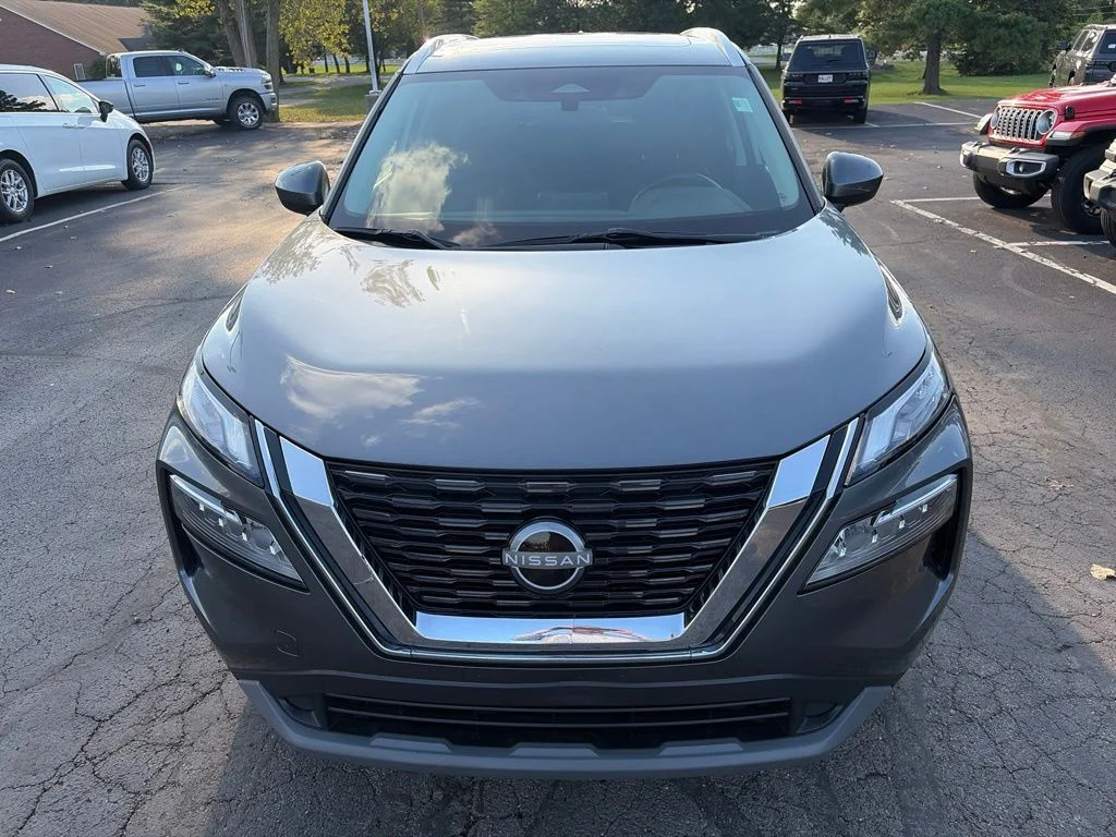 Certified Used 2023 Gray Nissan SV image 3